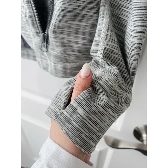 Lululemon Grey Define Jacket - Picture 5 of 7